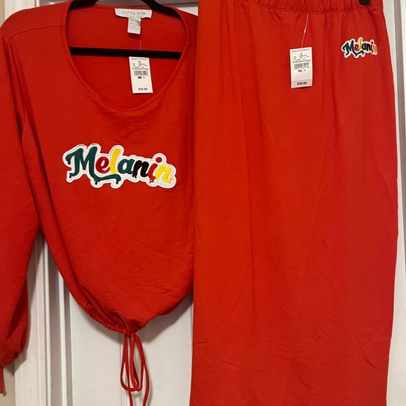 Melanin Skirt Set - Picture 5 of 11